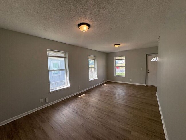 Foto del edificio - 2117 N 3rd St
