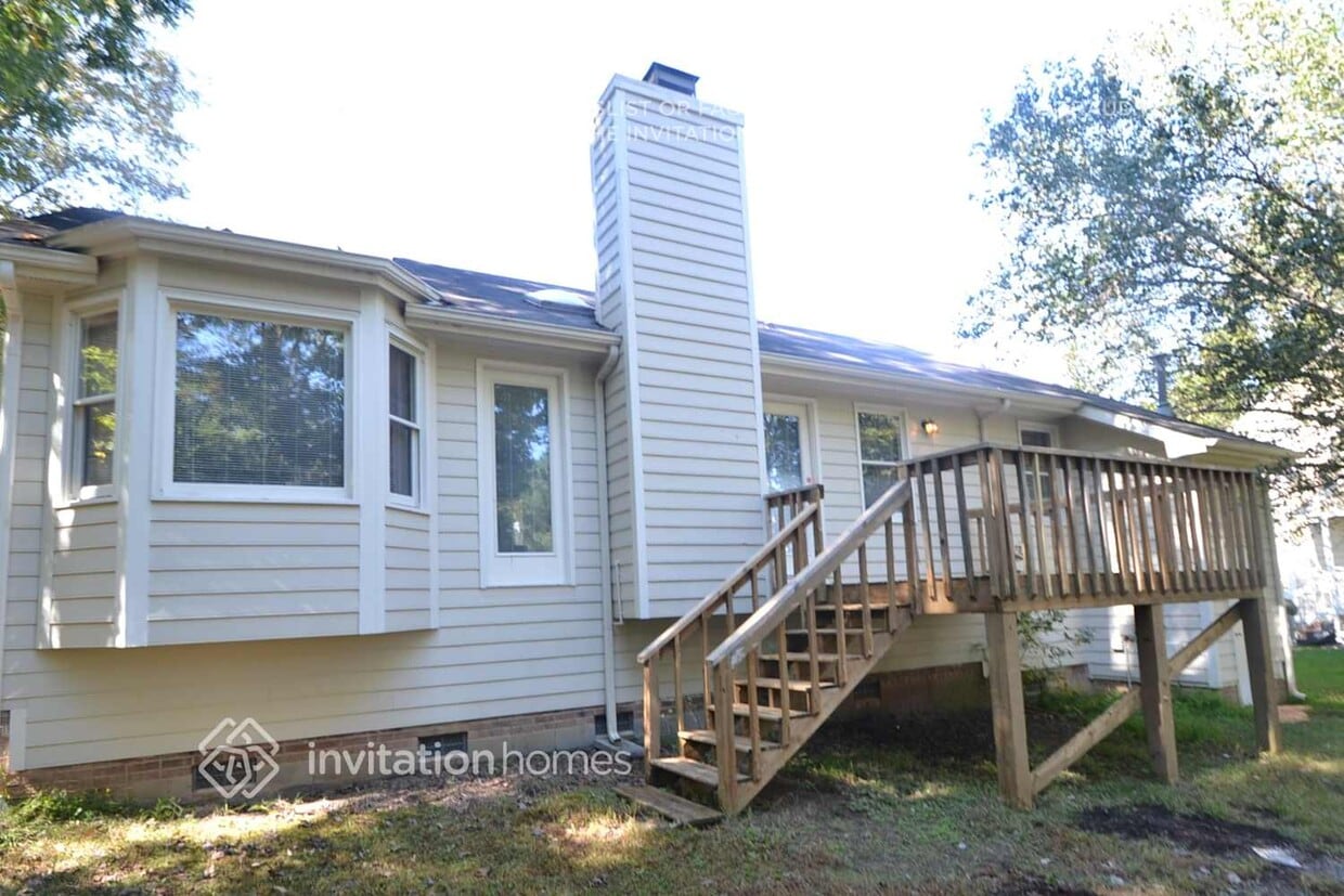 Building Photo - 1108 Clifford Dr