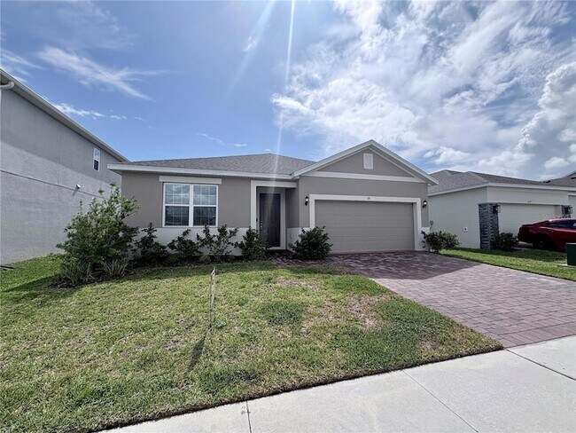 Building Photo - 609 Duke Dr