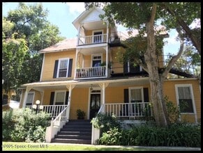Building Photo - 31 Barton Ave