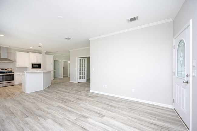 Building Photo - 1618 Killarney Ct