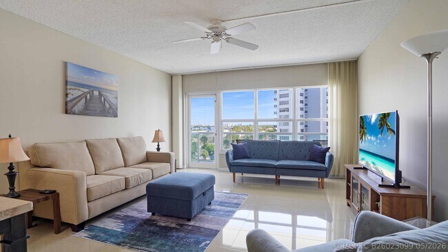 Building Photo - 3550 Galt Ocean Dr