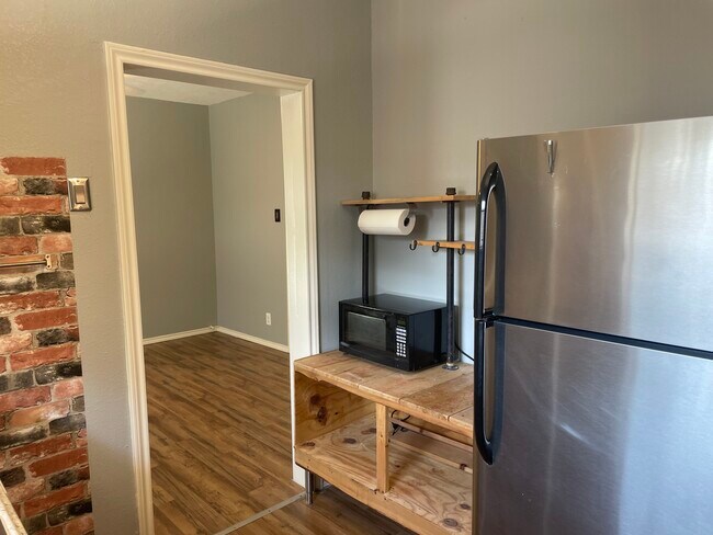 Foto del edificio - 403 Sidney St