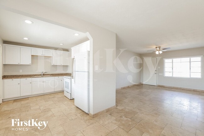 Foto del edificio - 2011 W Maryland Ave