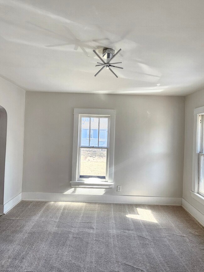 Foto del edificio - 616 Lee St