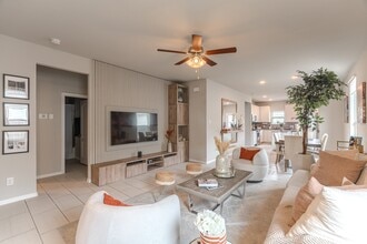 Building Photo - 25847 Hickory Pecan Trl