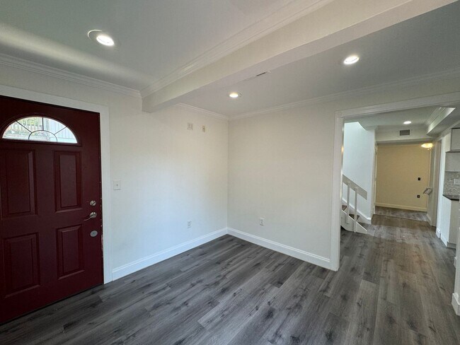 Foto del edificio - Relaxing 3 Bed 2.5 Bath Single Family Home...