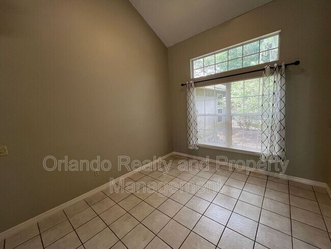 Foto del edificio - 3801 Donna Lynn Ln