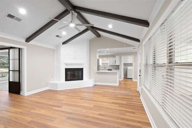 Building Photo - 12434 Briar Forest Dr
