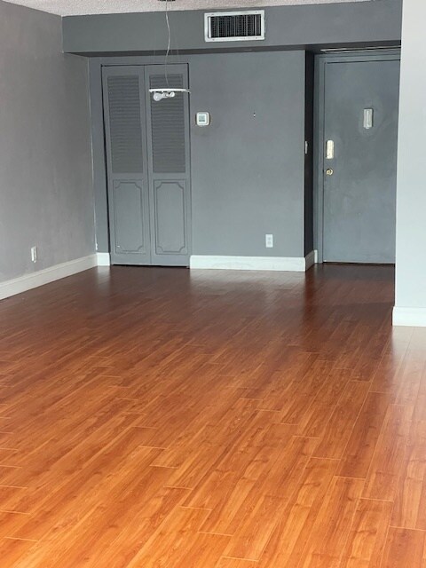 Foto del edificio - 1170 N Federal Hwy