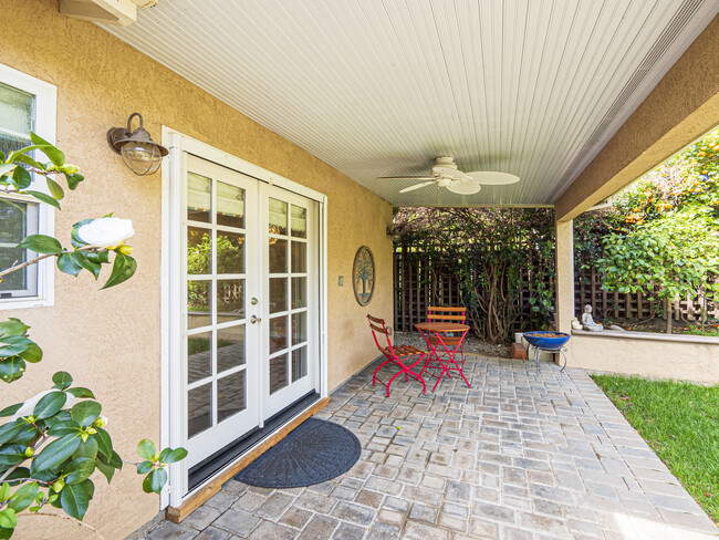 Patio - 189 N Milton Ave