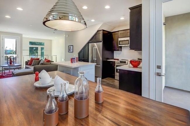 Interior Photo - TRIO SCOTTSDALE LOFTS