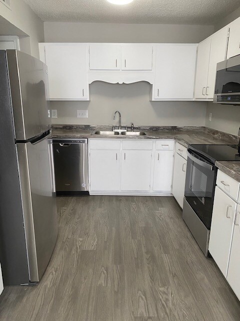 Foto del edificio - 4336 Edith Ln