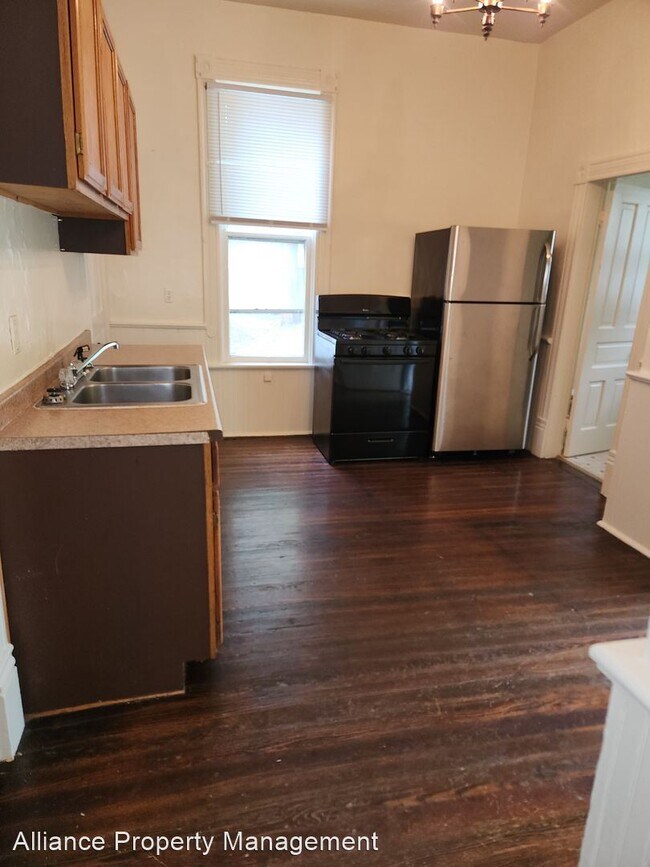 Building Photo - 3 br, 2 bath House - 1110 Wilt St