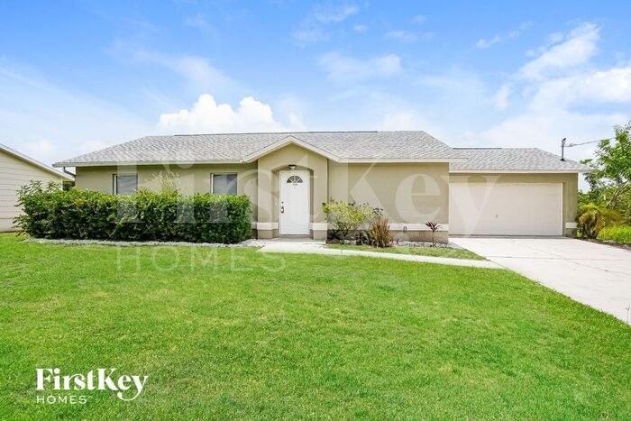 Foto principal - 3807 La Rue St