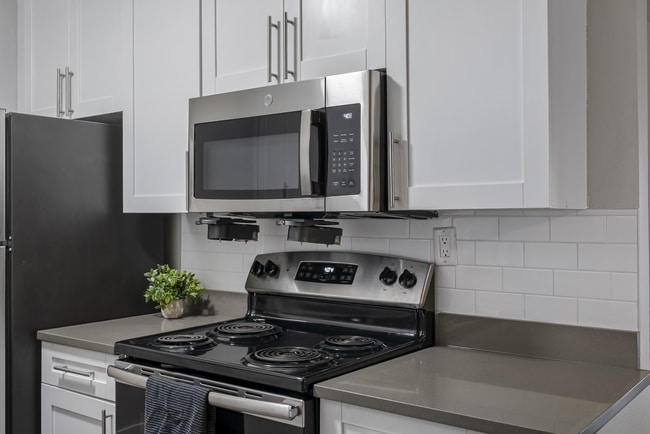 Westshore Palms Kitchen 2.jpg - Westshore Palms at Kennedy