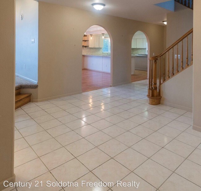 Building Photo - 4 br, 3 bath House - 300 Rogers Road