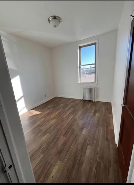 Foto del edificio - 113 3rd St W