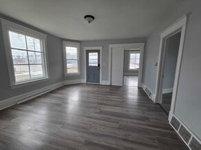 Building Photo - 3533 Douglas Ave