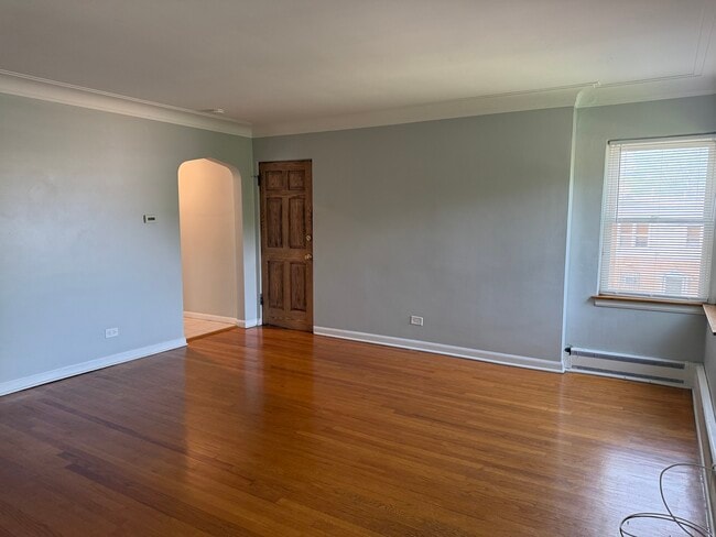 Building Photo - 1534 Clinton Pl