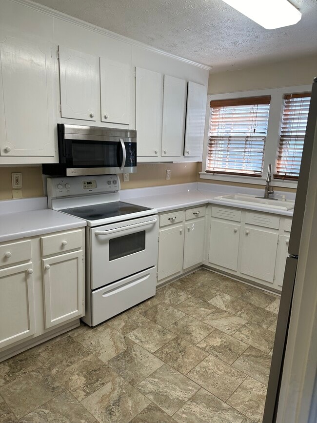 Photo - 105 Waccamaw Ave House