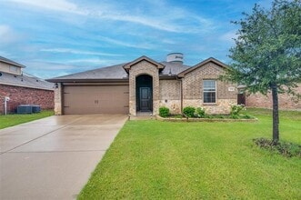 Building Photo - 706 Meadow Creek Ln