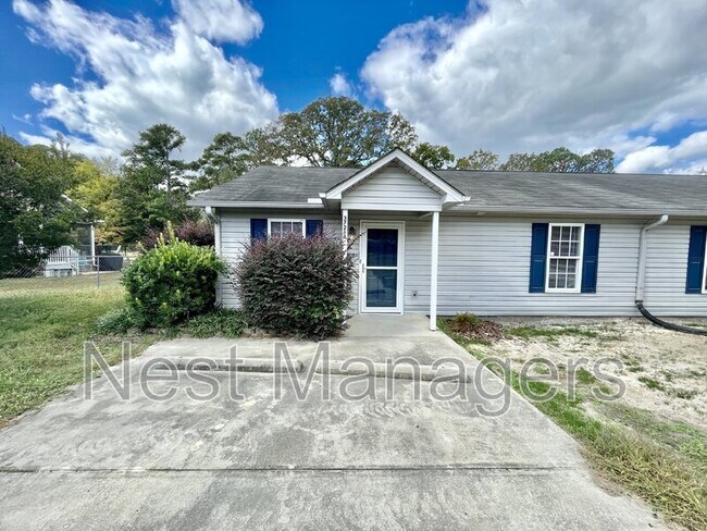 Foto del edificio - 3721 Betts Dr