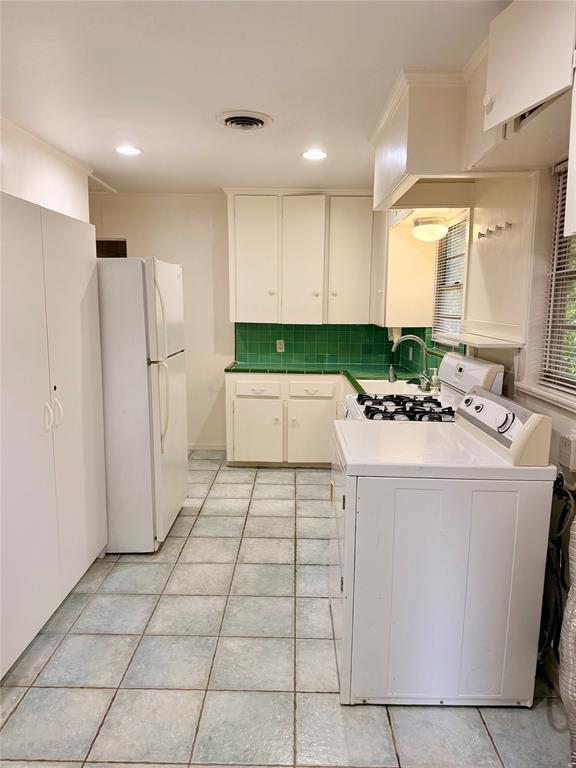 Foto del edificio - 7018 Alder Dr