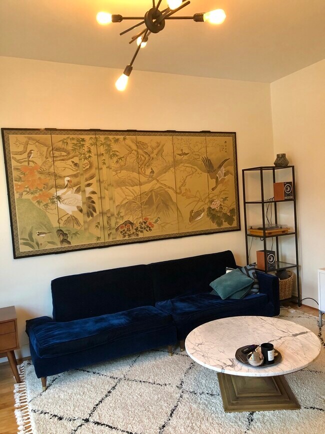 Foto del edificio - 2317 W Thomas St