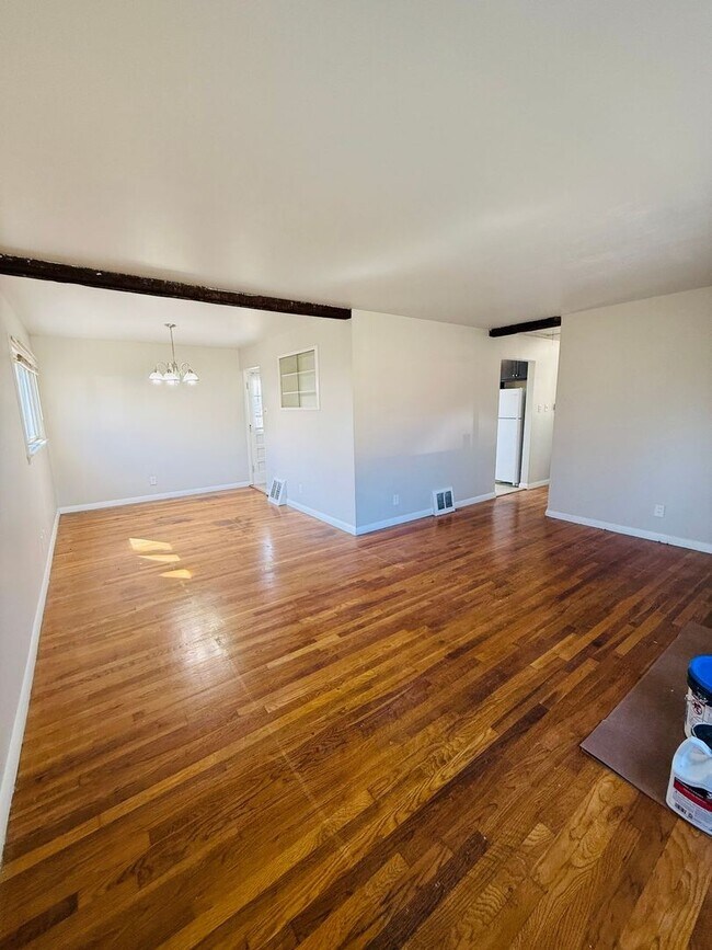 Foto del edificio - Completely Updated 3 Bedroom Home in Ferguson