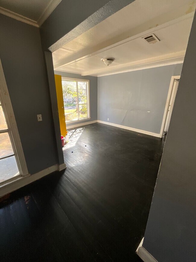 Foto del edificio - Housing Sec 8 approved