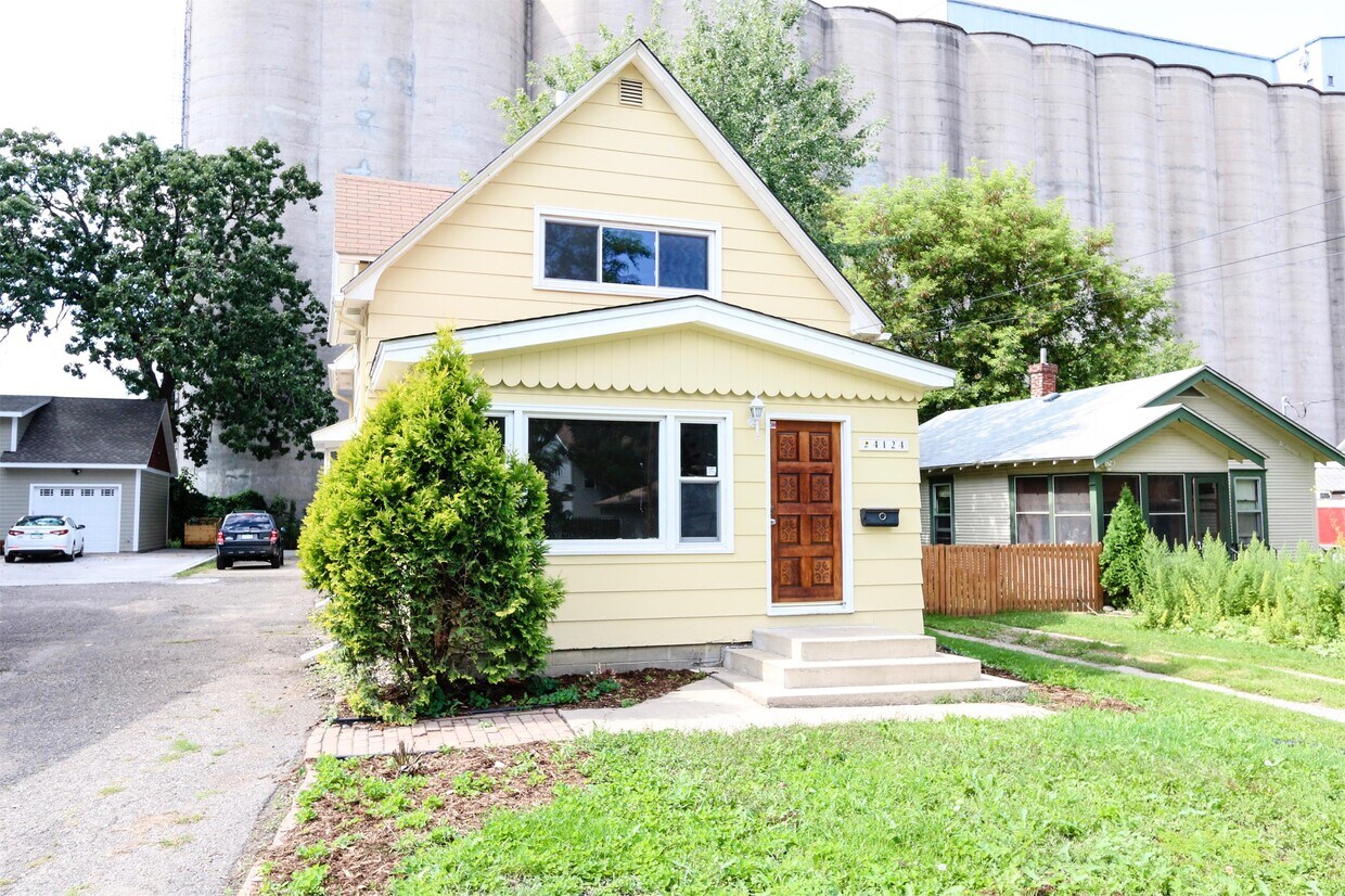 4124 Cheatham Ave, Minneapolis, MN 55406 House Rental in Minneapolis