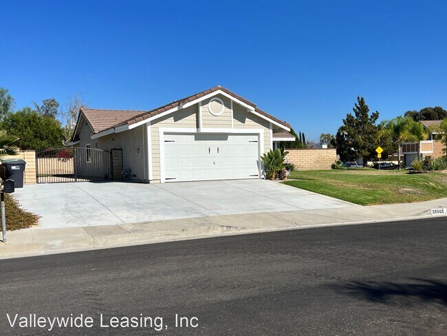 Foto del edificio - 2 br, 2 bath House - 28002 Florence Ln.