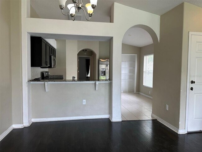 Building Photo - 25922 Crippen Dr