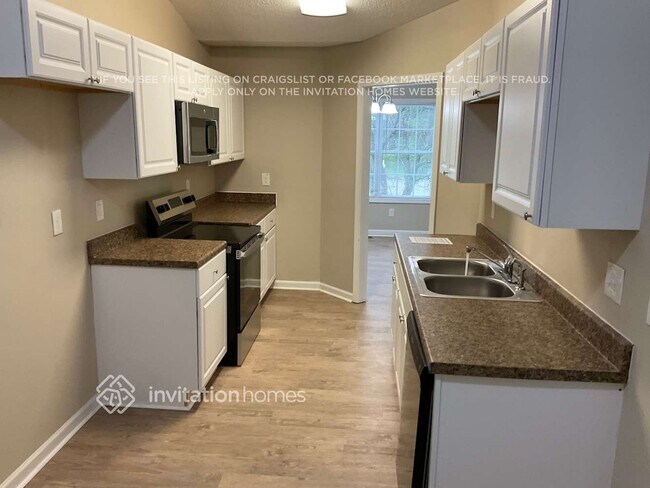 Foto del edificio - 5781 Cedar Croft Ct