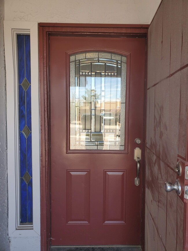 Photo - No HOA! North Phoenix 3 Bedroom Home with Large Yard & Garage