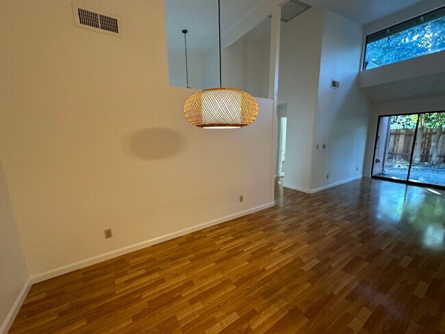 Building Photo - 2632 Bradford Way - Southport 95691