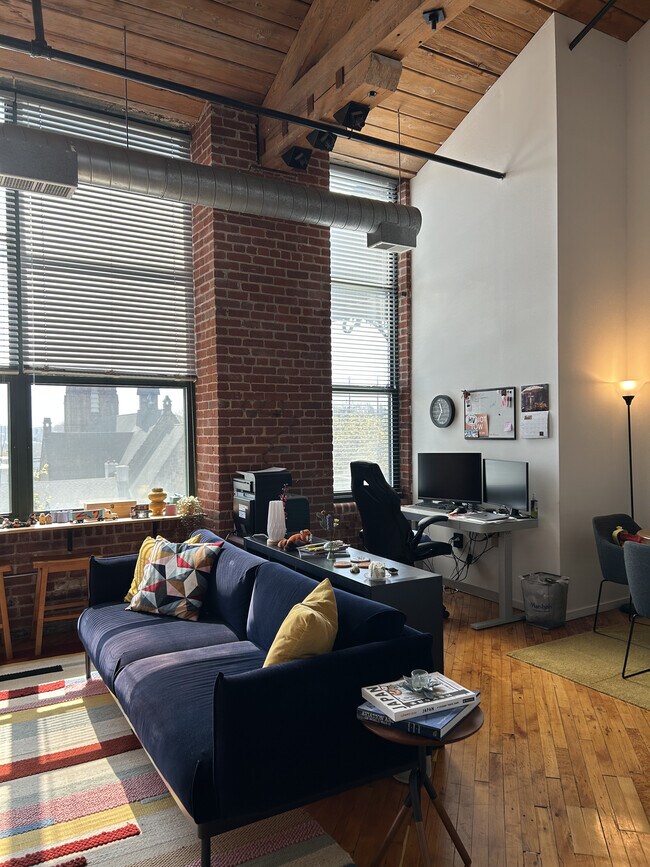 Building Photo - The Lofts At Chimney Hill
