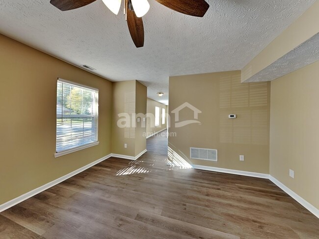 Building Photo - 5948 Doverton Dr