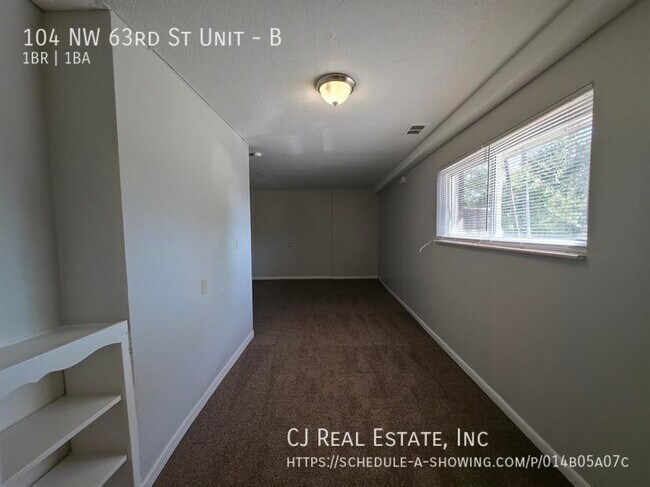 Foto del edificio - 104 NW 63rd St