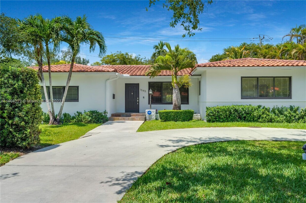 Foto principal - 1545 Blue Rd