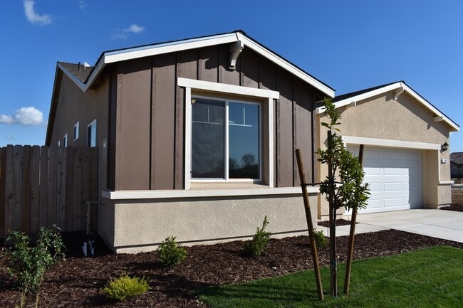 Building Photo - 188 Squaw Vly Dr