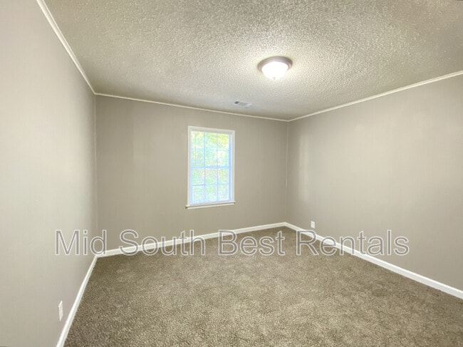 Building Photo - 4413 Zion St