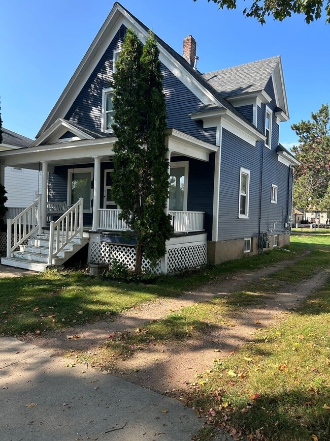 Building Photo - 1126 S 4th Ave