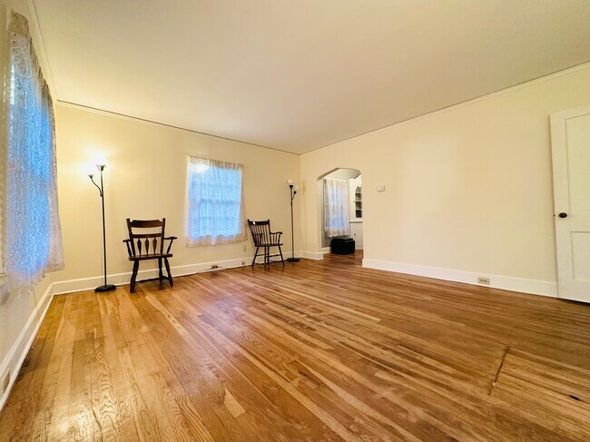 Foto del edificio - 312 Greenwood Dr