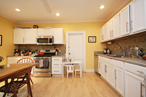 Building Photo - 715 Nalle St