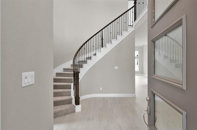 Foto del edificio - 24627 Keswick Vly Wy