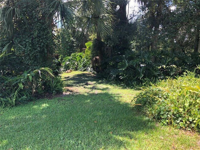 Foto del edificio - 1120 N Brickell Dr