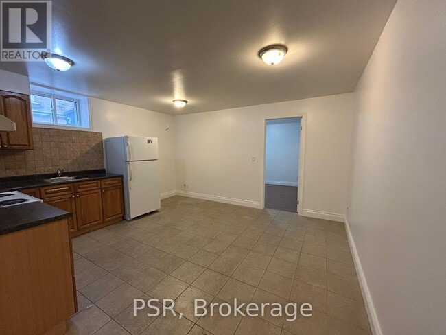 Building Photo - 349-349 Northcliffe Blvd