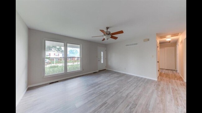 Foto del edificio - 30 Green Hill Ln